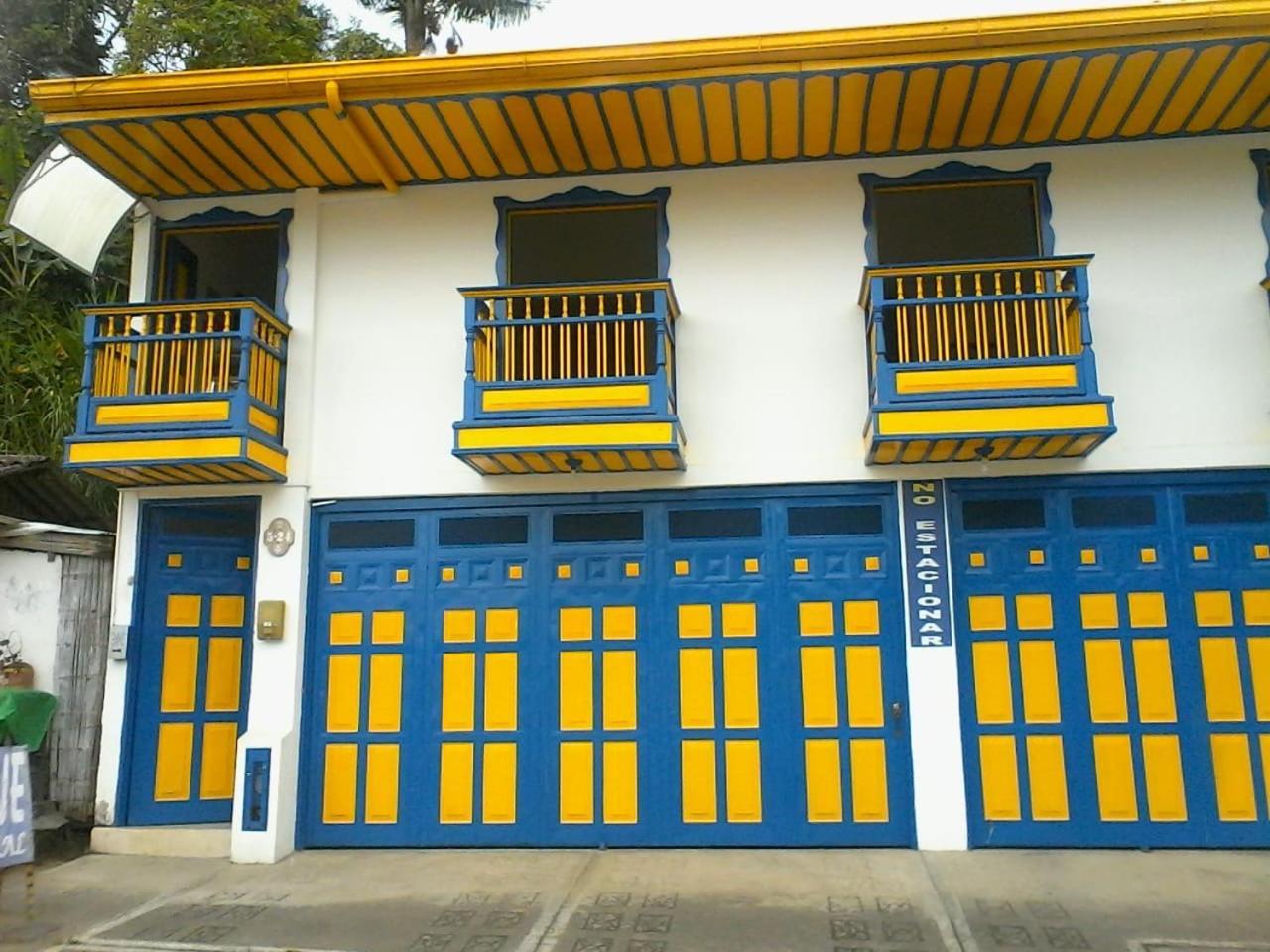 Hospedaje Camino Real A 150 Mts Del Centro サレント エクステリア 写真