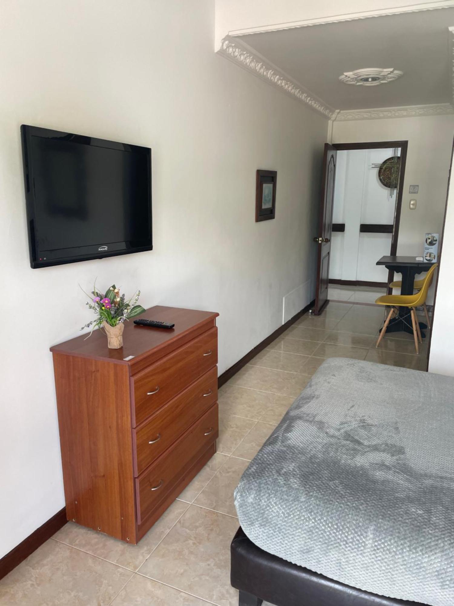 Hospedaje Camino Real A 150 Mts Del Centro サレント エクステリア 写真